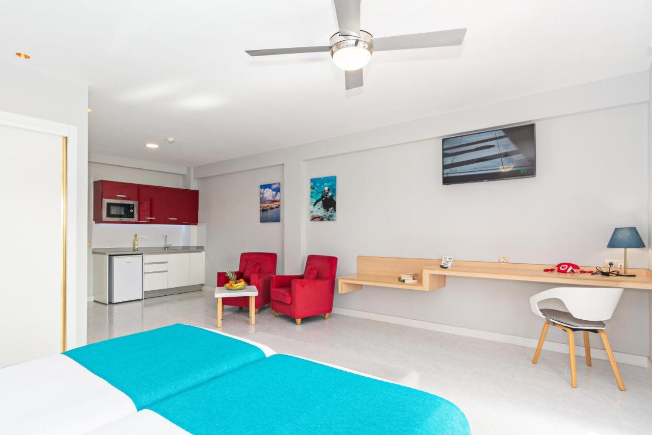 Apartamentos Oceano - Adults Only - Solo Adultos กอสตา เตกีสเซ ภายนอก รูปภาพ